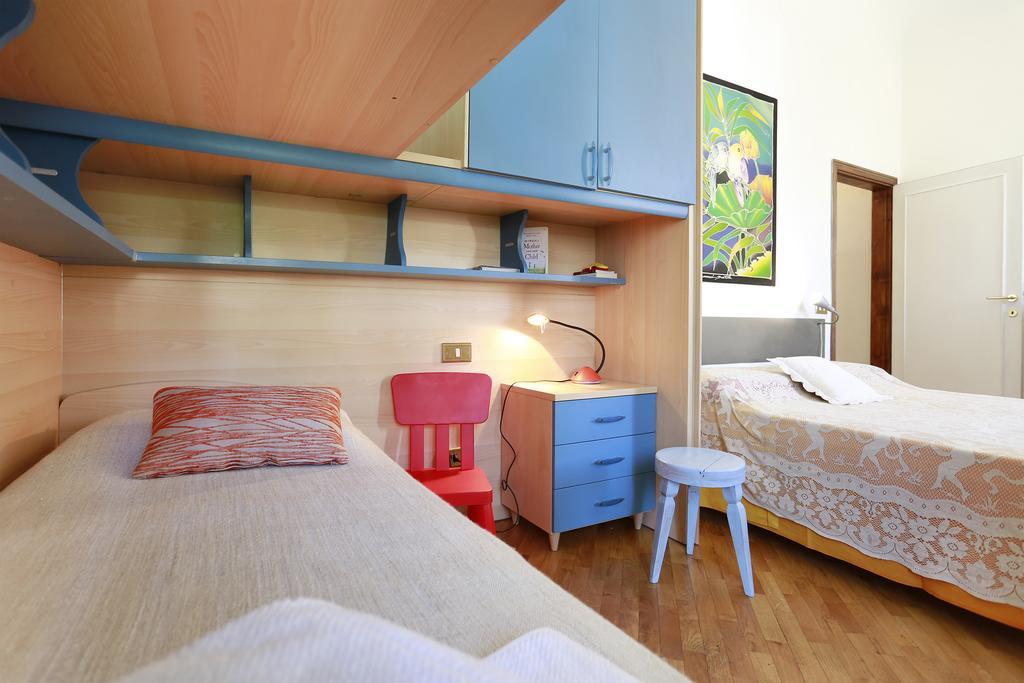 Oltrarno Home Silvia Флоренция Экстерьер фото